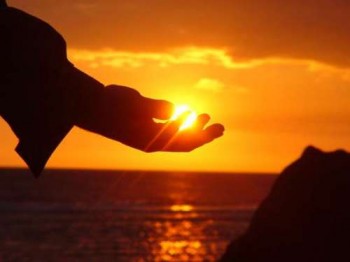 Обридли вже чужі монастирі...