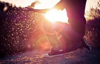 КОМУ ЩАСТЯ?