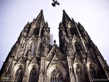 Я знов одна