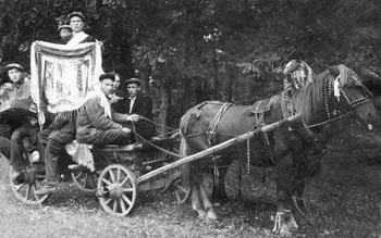 Виряджала сина мати