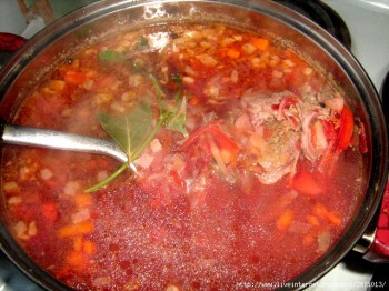 День народження борщу