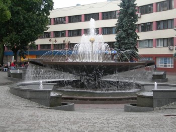 ЗА ТРИ ХВИЛИНИ...