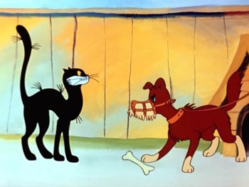 Чогось гавкає собака?