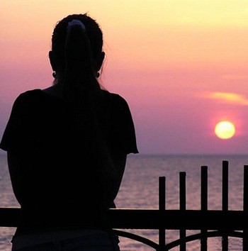 Кривила душею