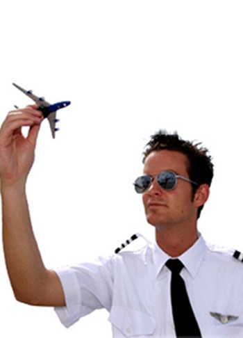 Крилом махнув