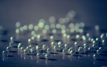 Намистинки кохання розсипались…