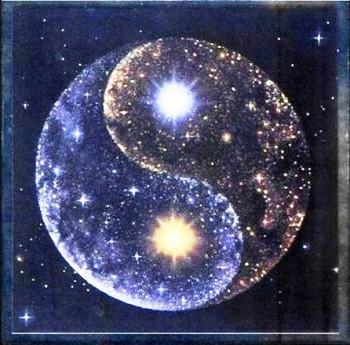 Допоки остання зоря в небокраї не згасне...