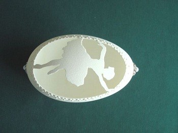 Котися,  яйце