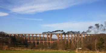 Залізничне переплетіння долі