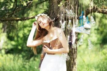 Коли вона була...