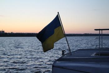 Руда наповнює Дніпро