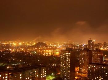 Нічне небо над містом