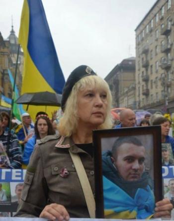 Три роки повного мовчання