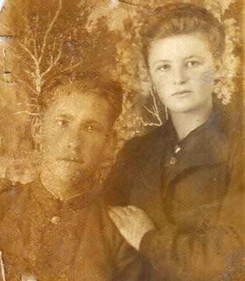 У лютому чомусь душi самотньо