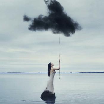 Ніч обіймає ранок