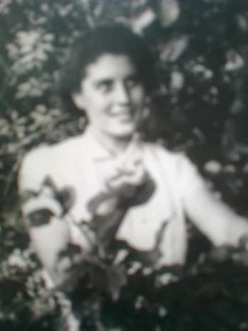 Ему сегодня пятьдесят три