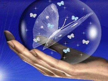 Жить,  просто жить,  листая каждый божий день