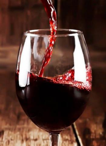 І строфи переставиш,  як валізи…