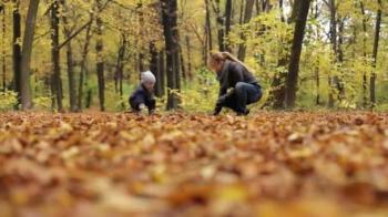 Небо громами кидає вниз істерики...