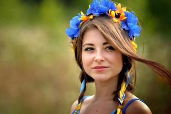 Не знаю,  що мене до тебе тягне