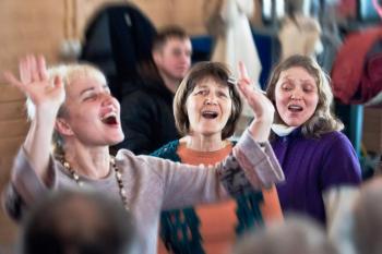 Знайомому сектанту