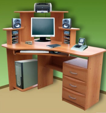 Выбираем компьютерный стол