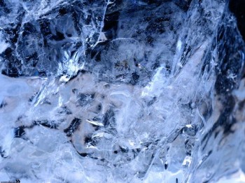 Я заблукала в Задзеркаллі