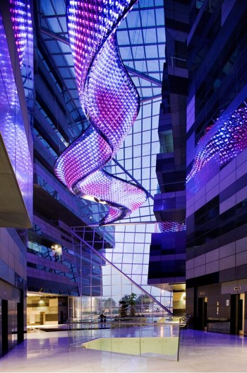 Самая большая люстра в мире