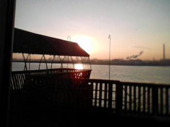 Про нероб багатих