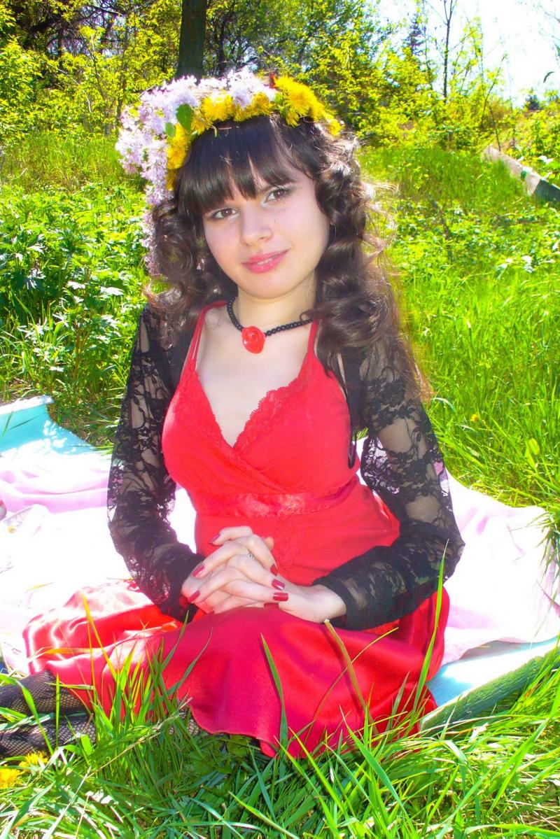 Олена Яворова