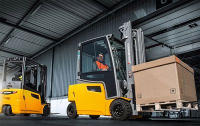 Знайти силу струму