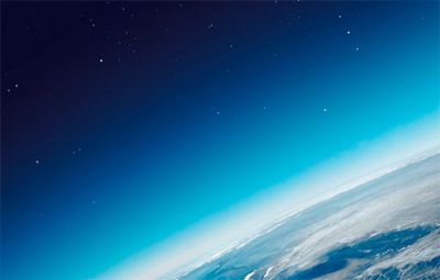 Задача про заломлення в атмосфері Землі