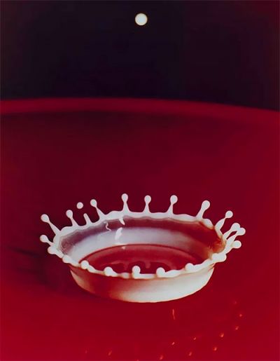 Корона з молочної краплі 1957