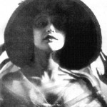 Вера Холодная